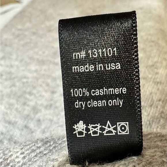 Beryll Light Gray 100% Cashmere Poncho with Pom Poms| OS - Picture 8 of 8